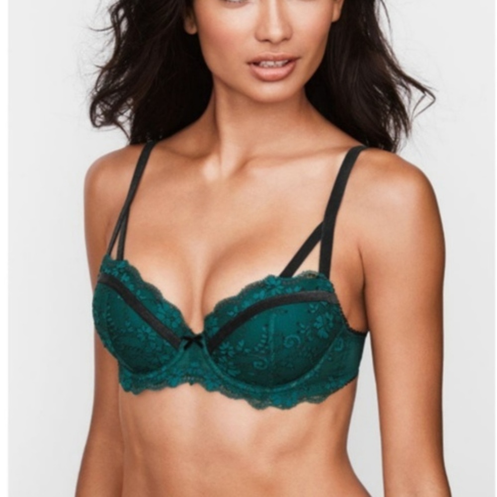 Victoria's Secret Dream Angels Bra with Velvet